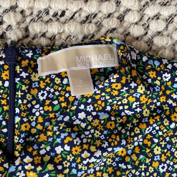 Michael Kors Quinn Cross Neck Dress - Picture 4 of 4